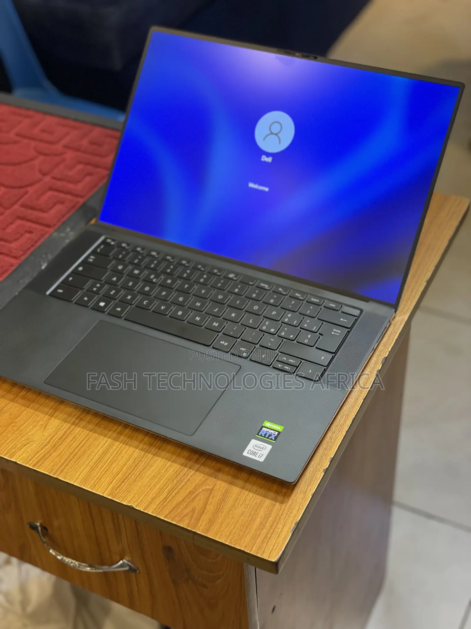 New Laptop Dell Precision 5550 32GB Intel Core I7 SSD 1T