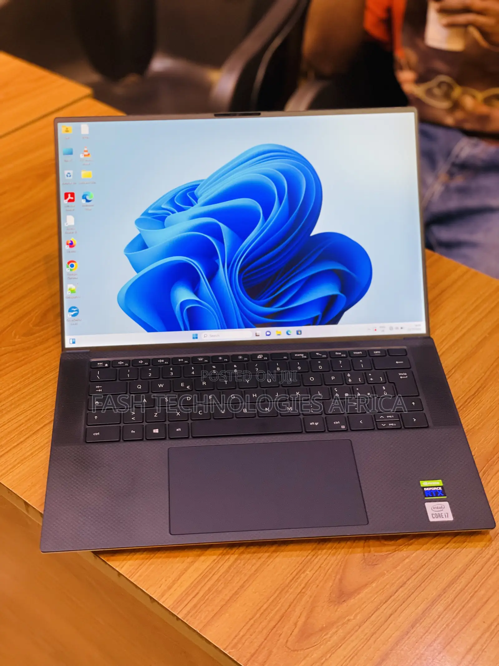 New Laptop Dell Precision 5550 32GB Intel Core I7 SSD 1T