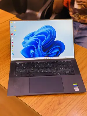 New Laptop Dell Precision 5550 32GB Intel Core I7 SSD 1T