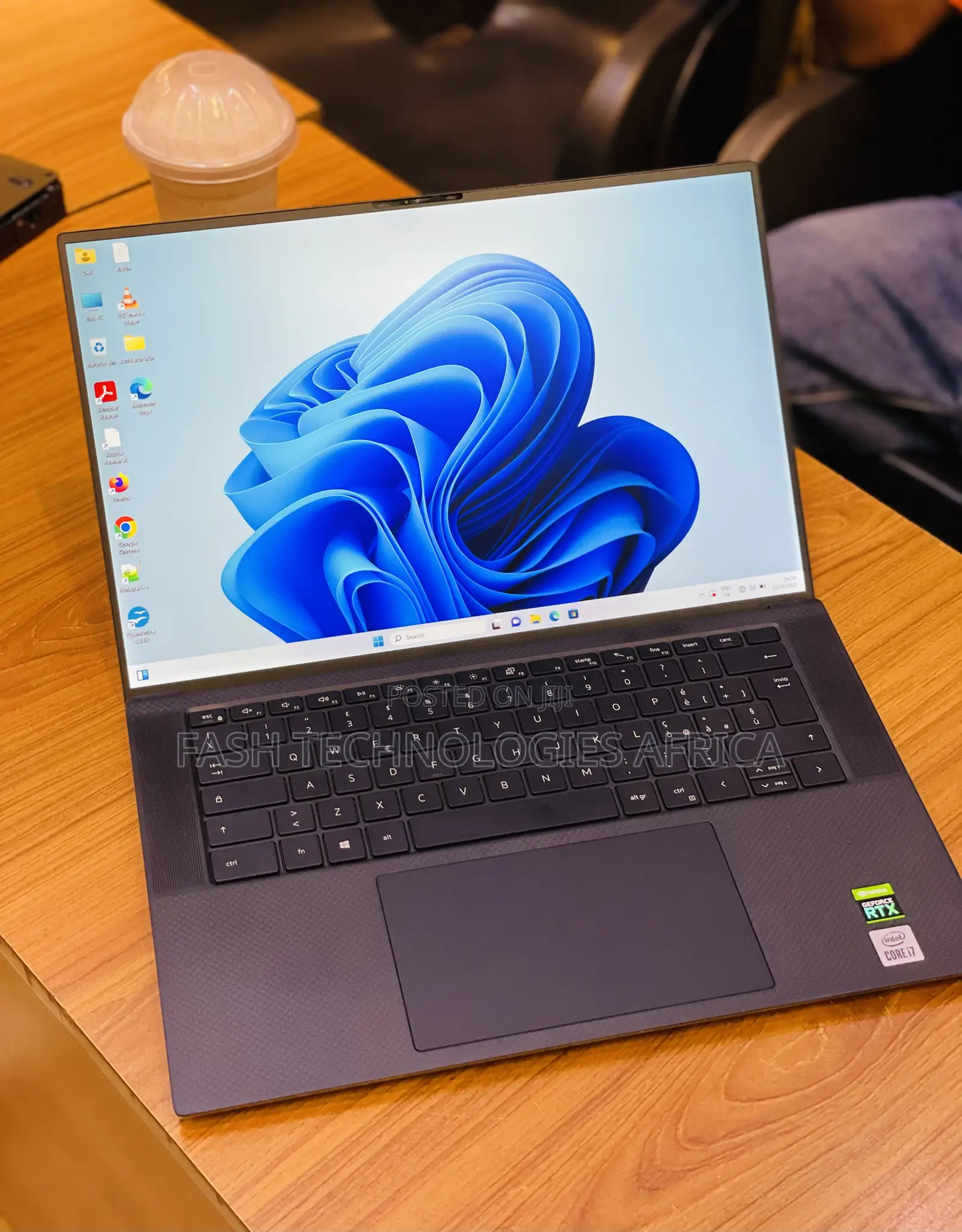 New Laptop Dell Precision 5550 32GB Intel Core I7 SSD 1T