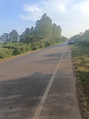 100acres on Sale in Nakasongola Kakooge Main Road