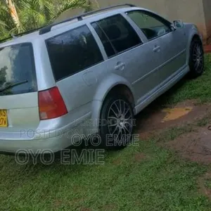 Volkswagen Golf 2.0 GL 5-Door Automatic 2002 Silver