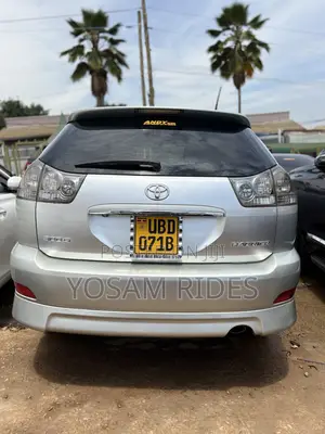 Toyota Harrier 2007 Silver
