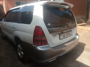 Subaru Forester Automatic 2004 White