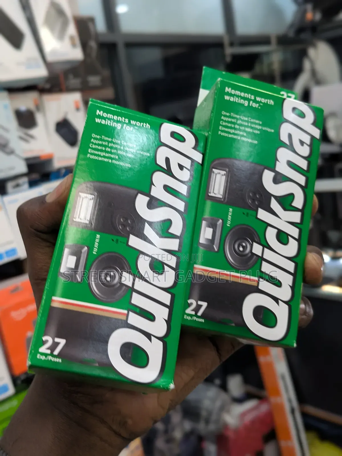 Fuji Film Quick Snap Flash 400 Camera (27expposses)