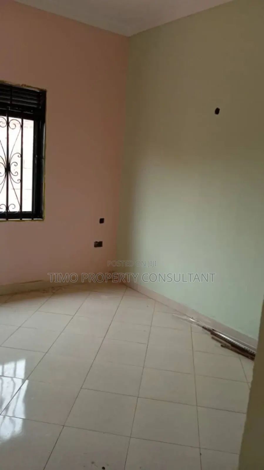 3bdrm Bungalow in Bwebajja, Makindye for sale