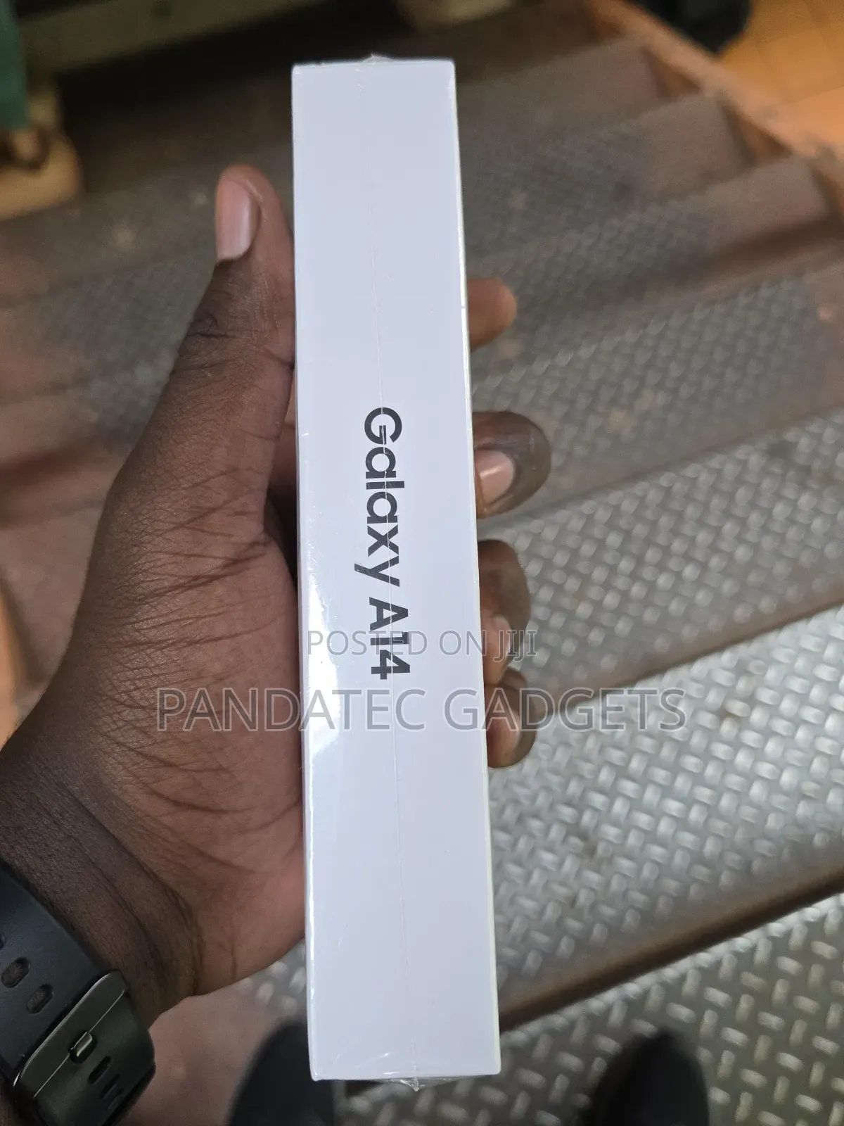 New Samsung Galaxy A14 128 GB Rose Gold