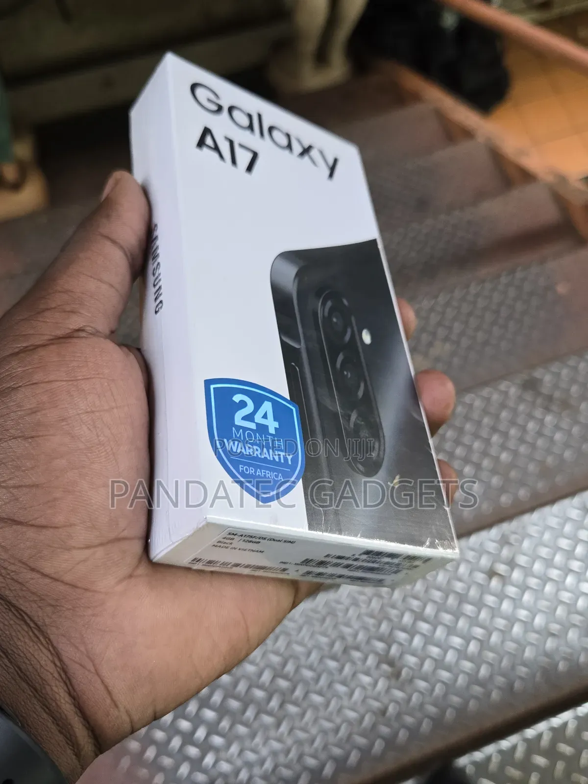 New Samsung Galaxy A17 128 GB Black