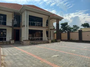 Furnished 6bdrm House in Kira for sale