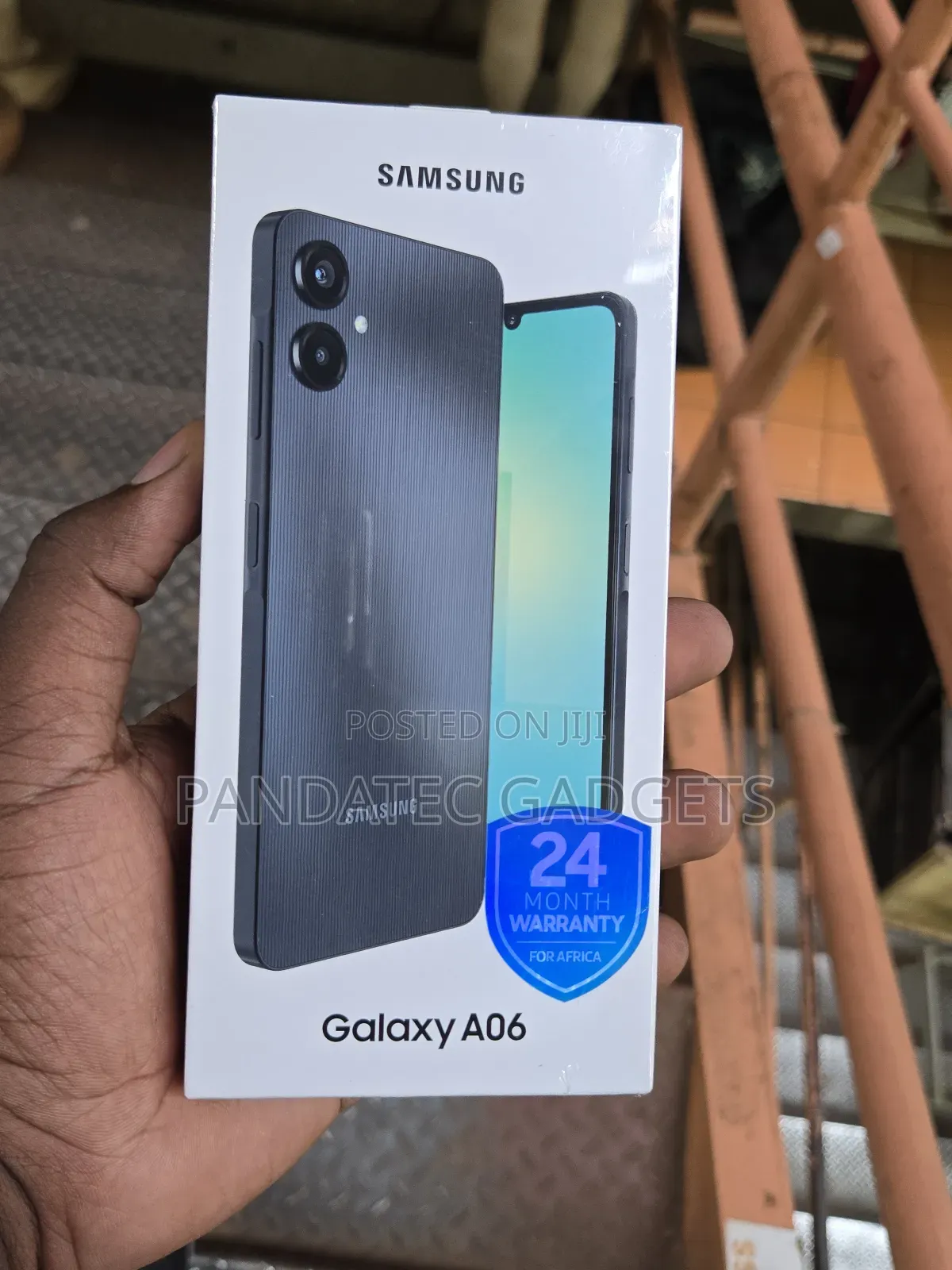 New Samsung Galaxy A06 64 GB Black