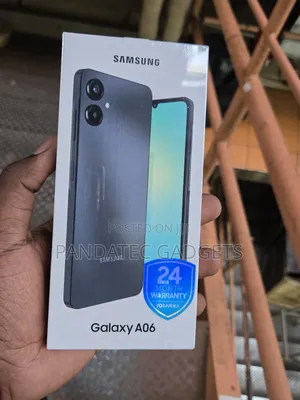 New Samsung Galaxy A06 64 GB Blue