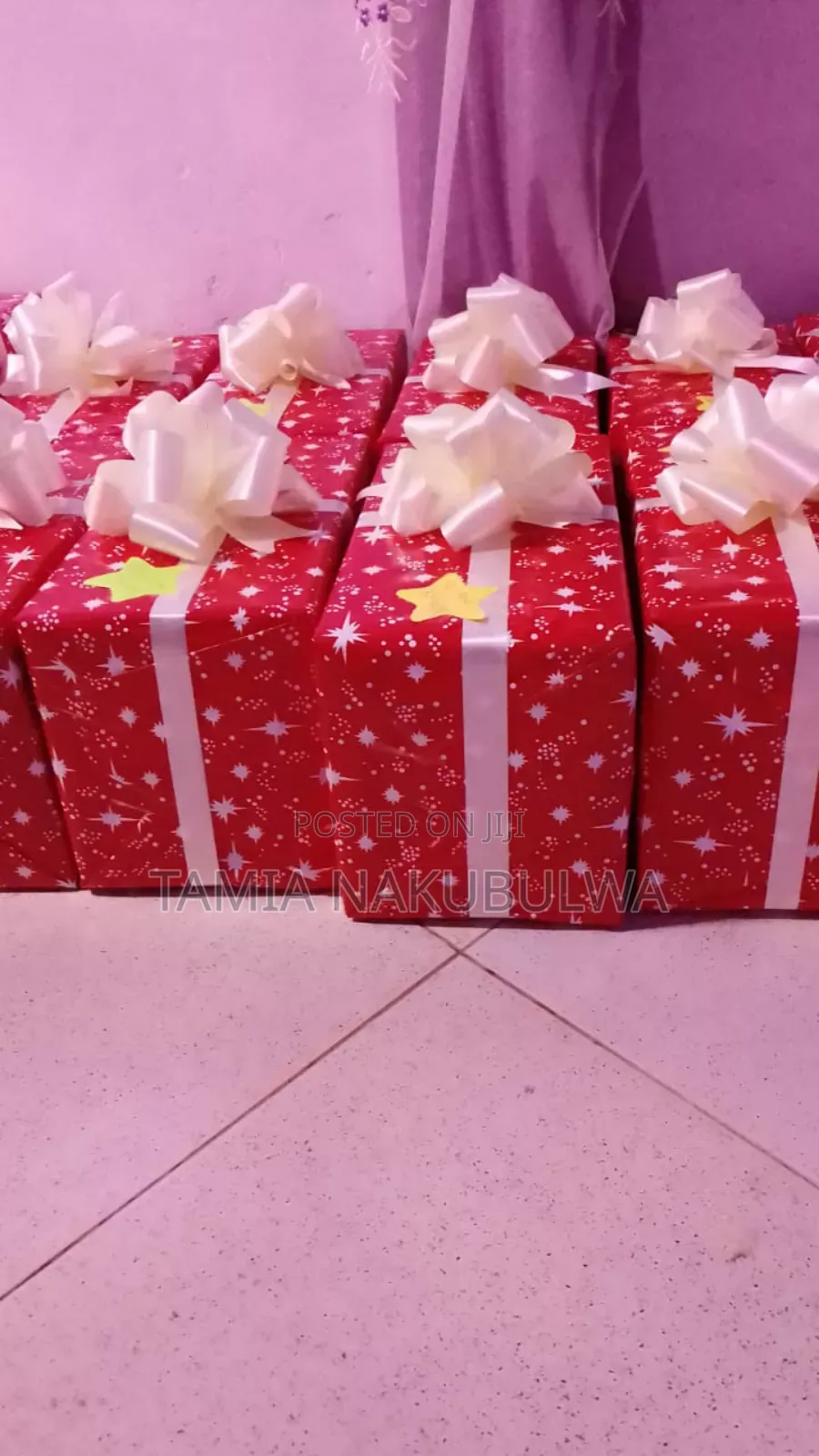 Christmas Wrapping to Families
