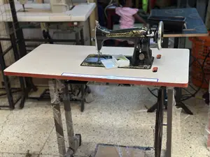New Original Stand With New Singer Sewing Machines Complete Well Teste