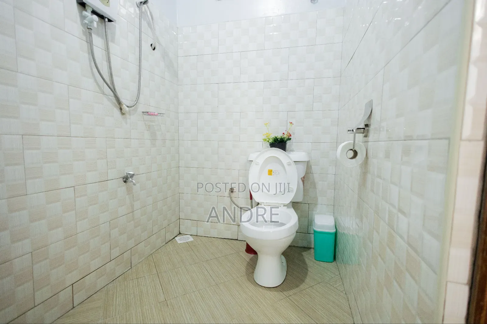 Furnished Studio Apartment in Central Division for rent
