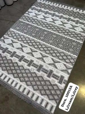 Medium Sisal Carpets (Center Table)