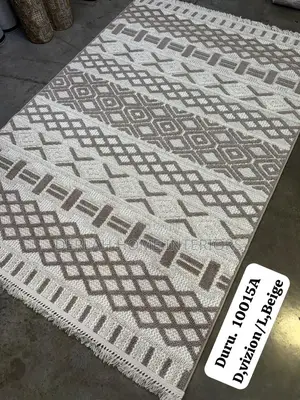 Medium Sisal Carpets (Center Table)