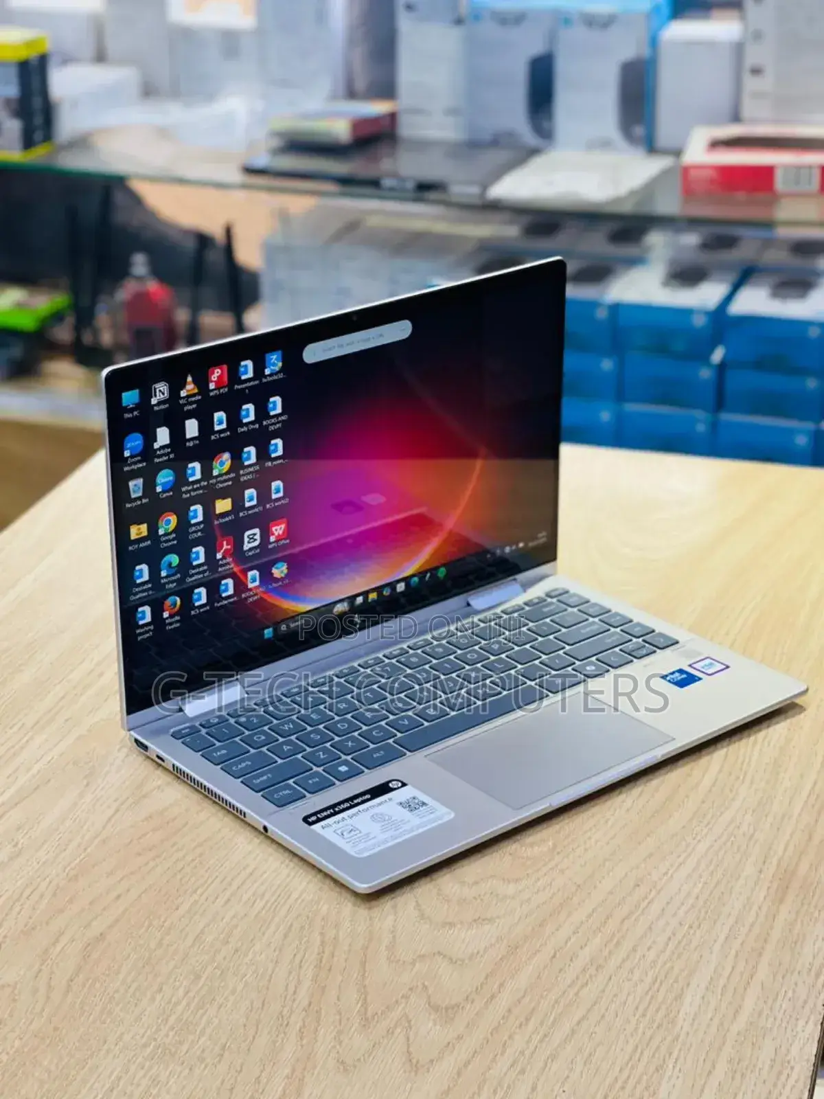 New Laptop HP Envy 14t 16GB Intel Core I7 SSD 512GB