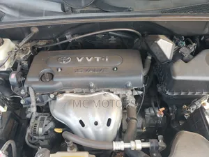 Toyota Harrier 2.4 2010 Gray
