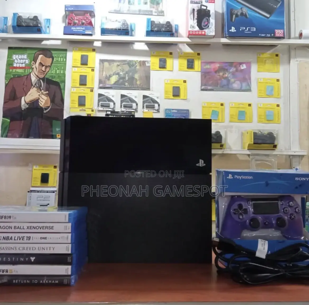Playstation 4, 2 Pads and 13 Games, Perfect Reliable Console.