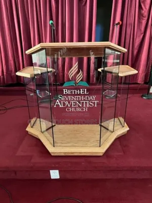Mega Podium
