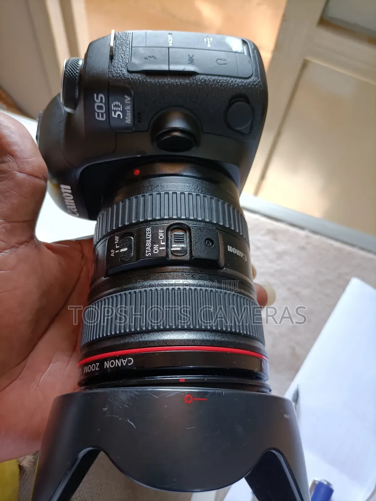 Canon Eos 5d Mark Iv With Canon Ef24-105mm Lens Kit