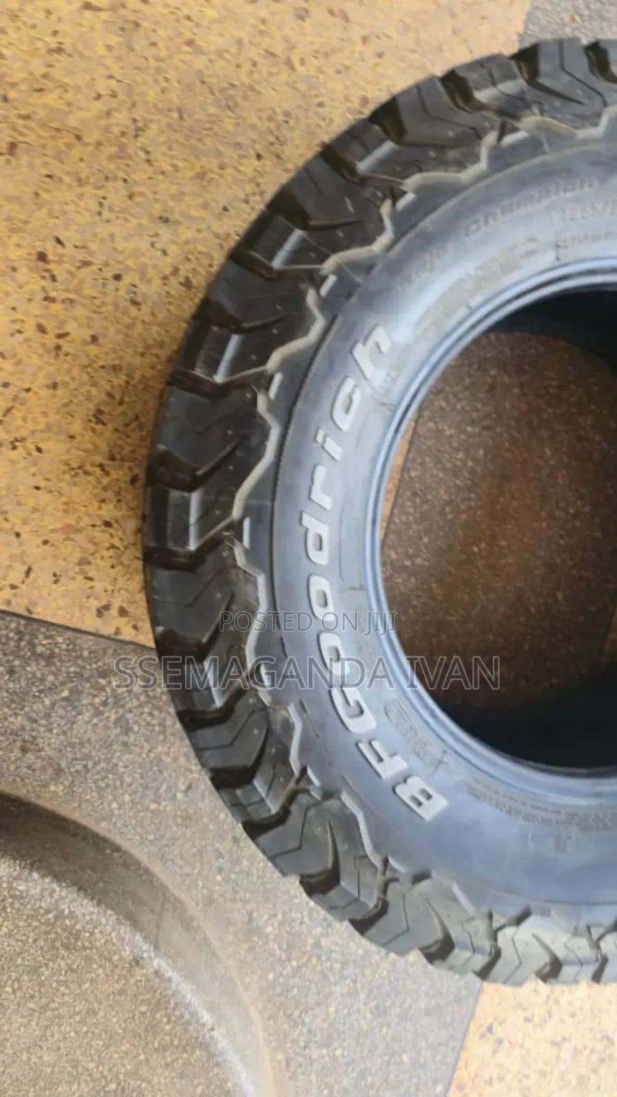 265/70r16 Original Bf Goodrich Slightly Used Tyres