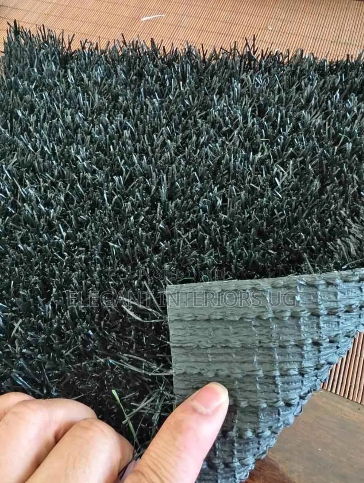Artificial Grass Carpets in Black Colour at Favorable Price