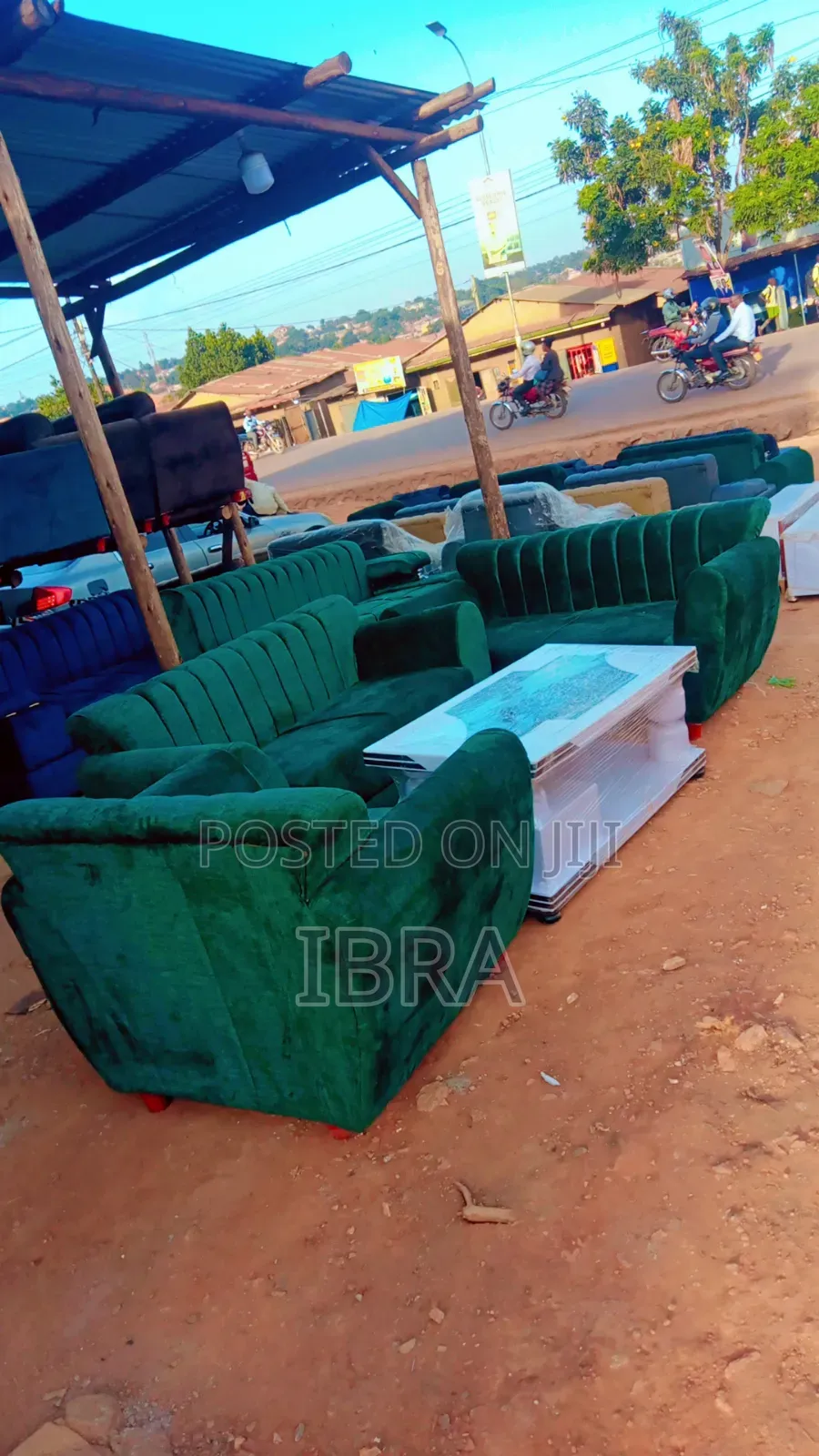 A Green Sofa Set With Good Material for Sale