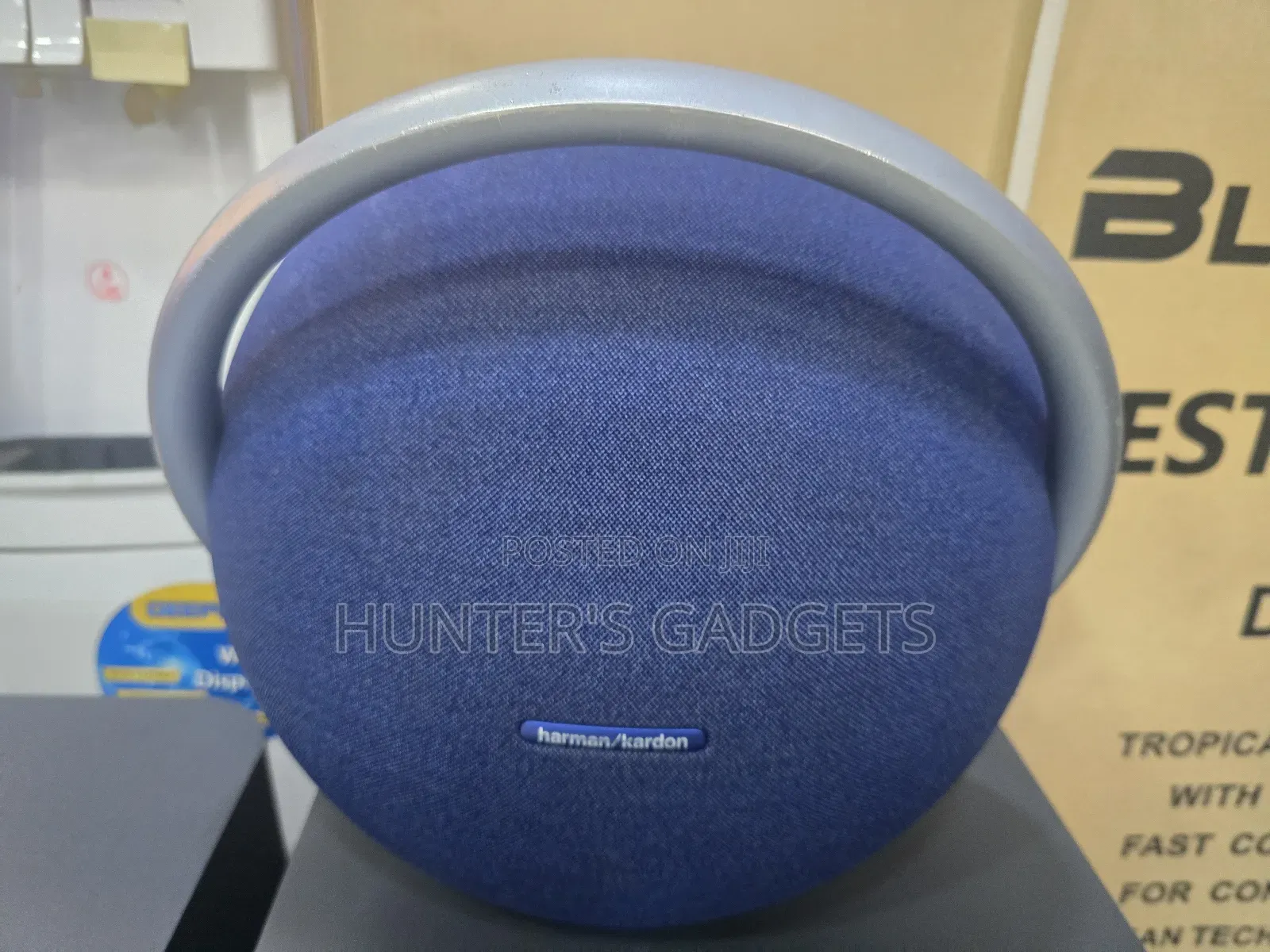 Harman Kardon Onyx Studio 8 Used
