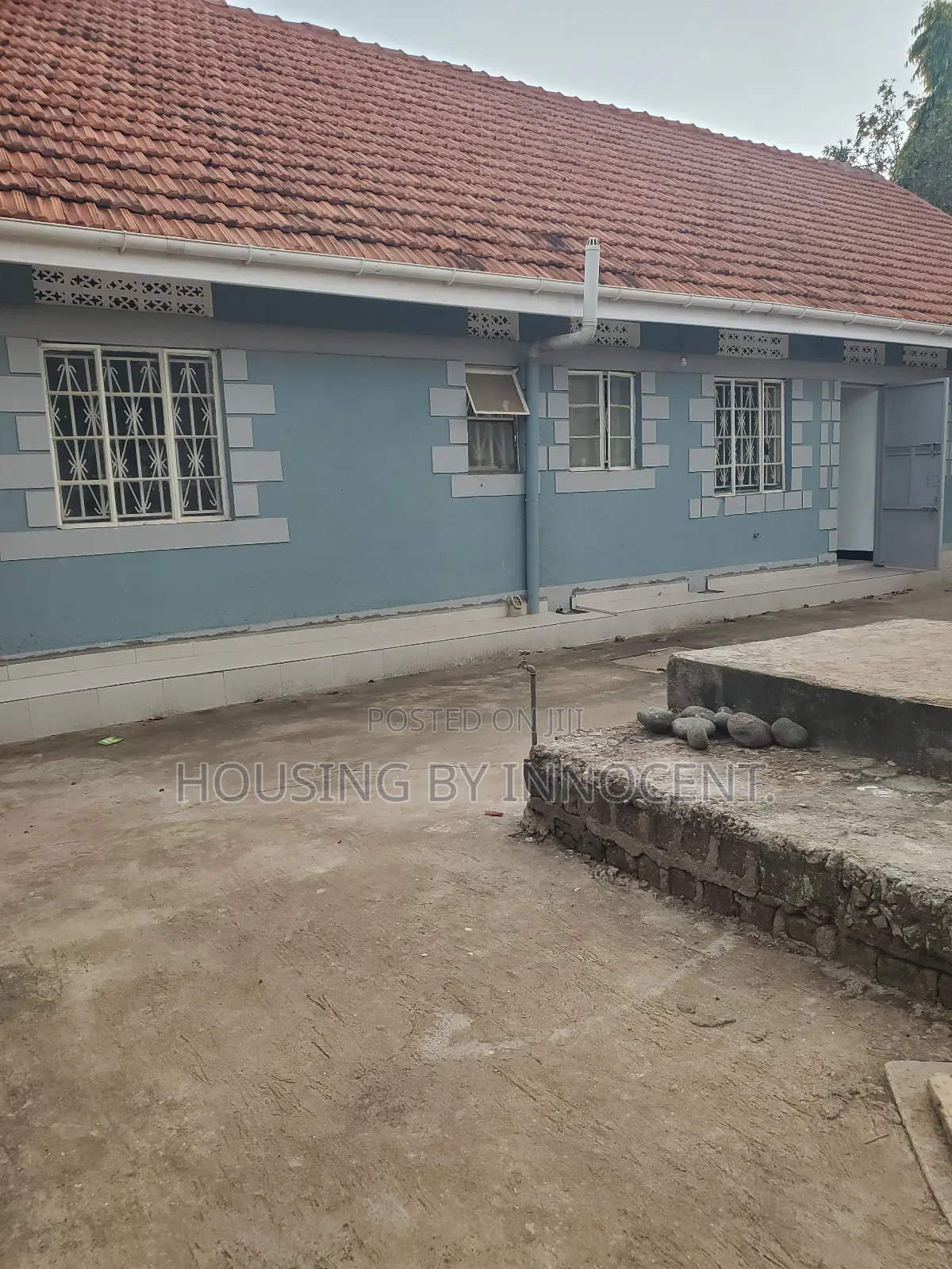 4bdrm Bungalow in Bukoto, Central Division for rent
