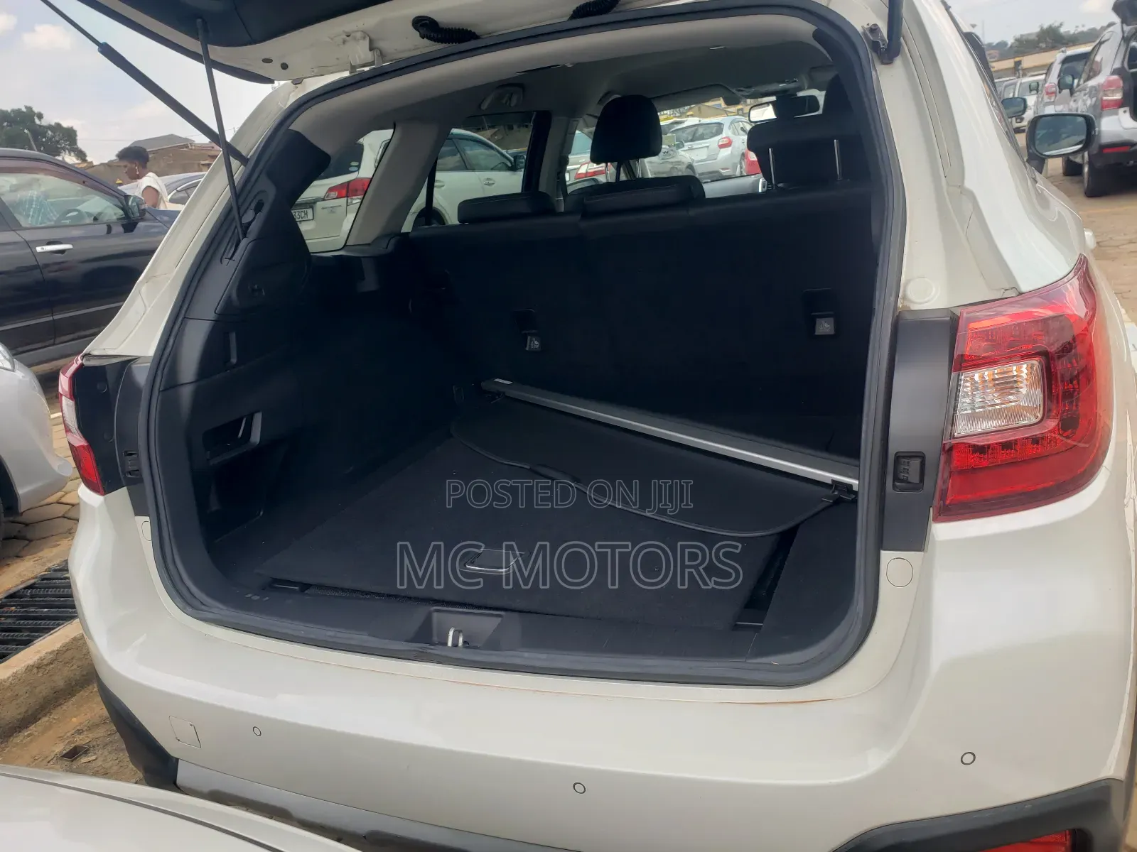 Subaru Outback 2.5i AWD 2016 White