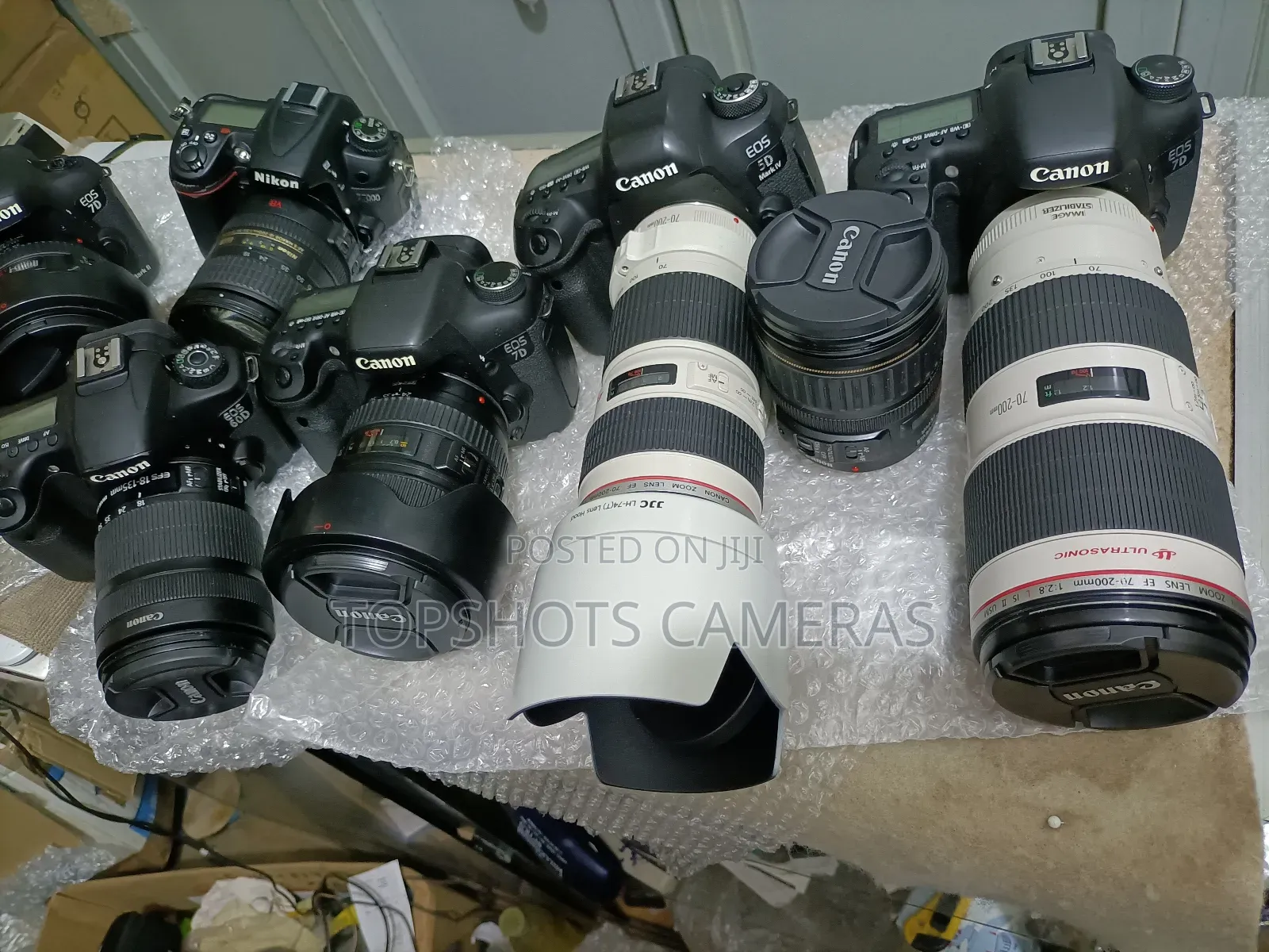 Canon Ef 70-200mm F4.0 Lens