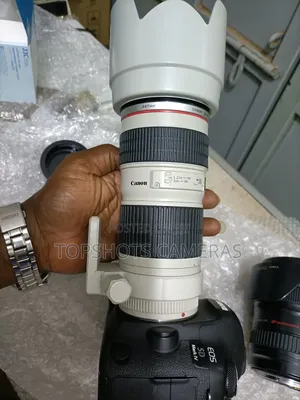 Canon Ef 70-200mm F4.0 Lens