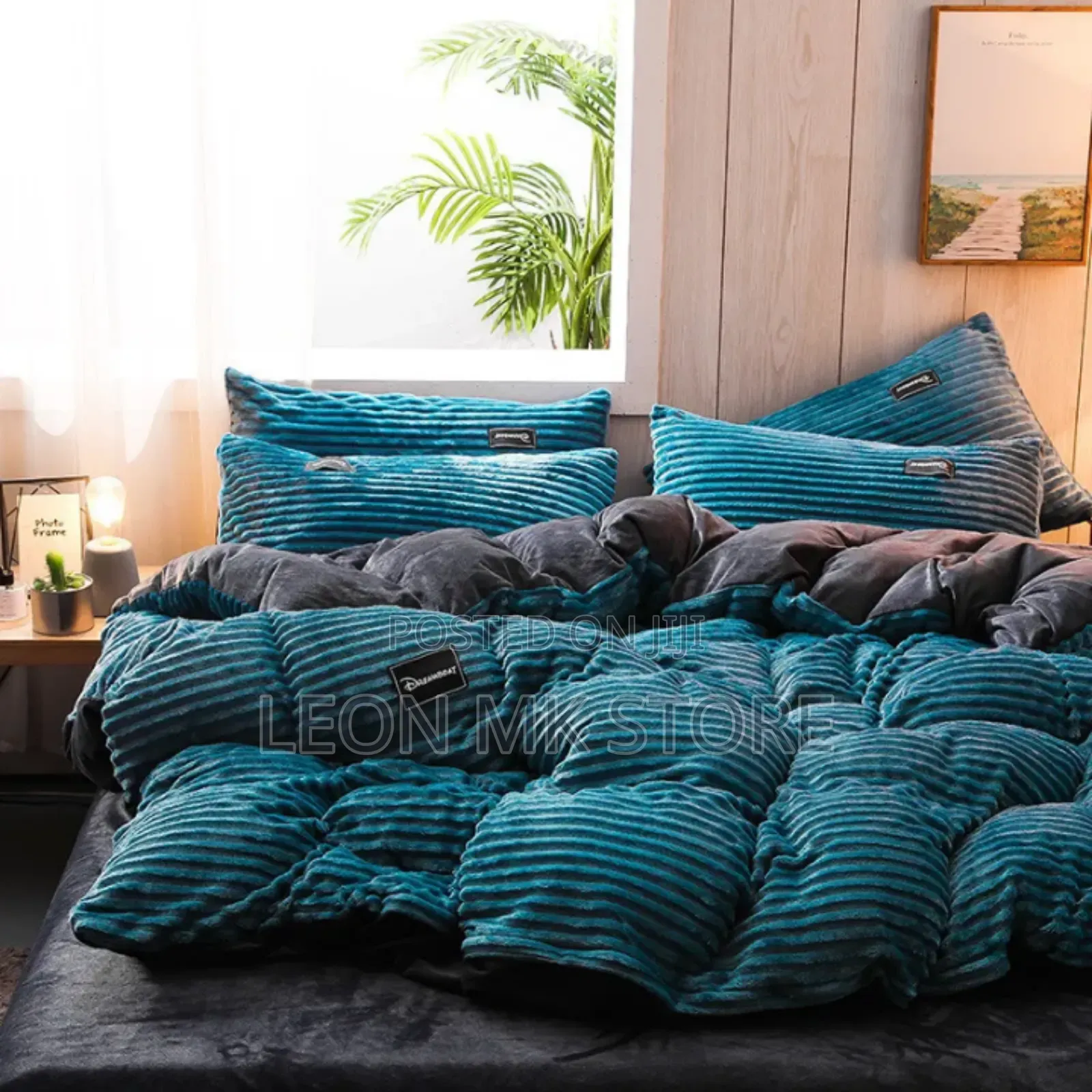 Crinkle Texured Coral Duvets