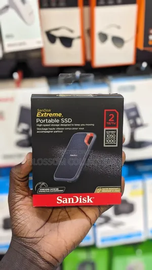 Sandisk 2tb Extreme Portable SSD Upto 1050mb/S