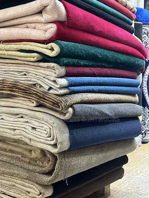 Thick Woolen Carpet Roll – Best for Cold Weather