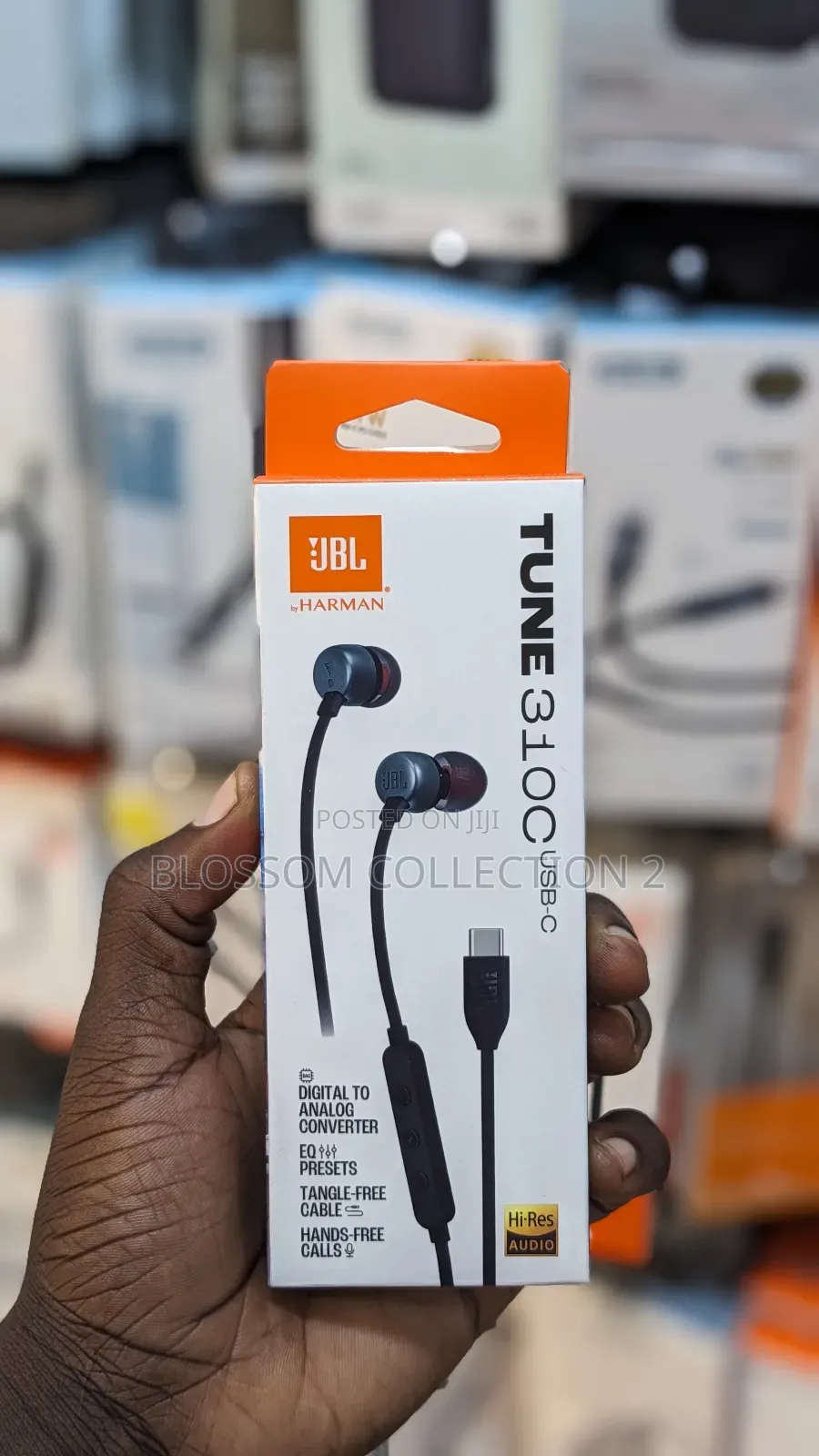 JBL Tune 310c Usb-C Wired Hi-Res in-Ear Headphones