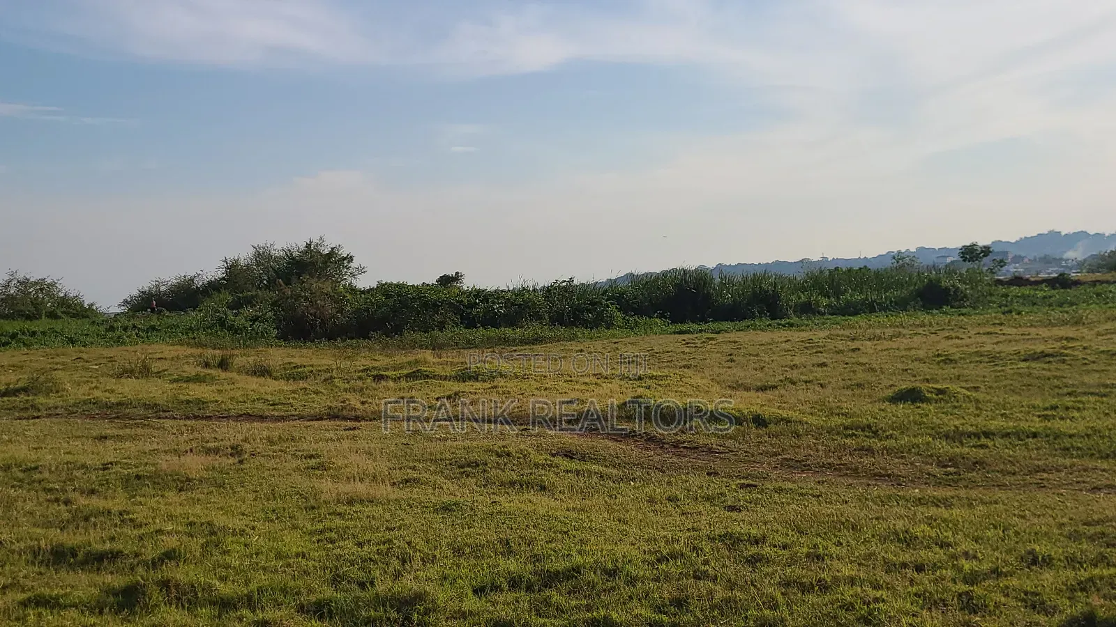 Lake View 100x100 in Kitinda Abayita Ababiri Entebbe