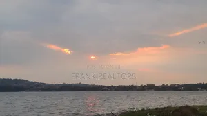 2 Acers Beach Land in Kawuku Entebbe Rd