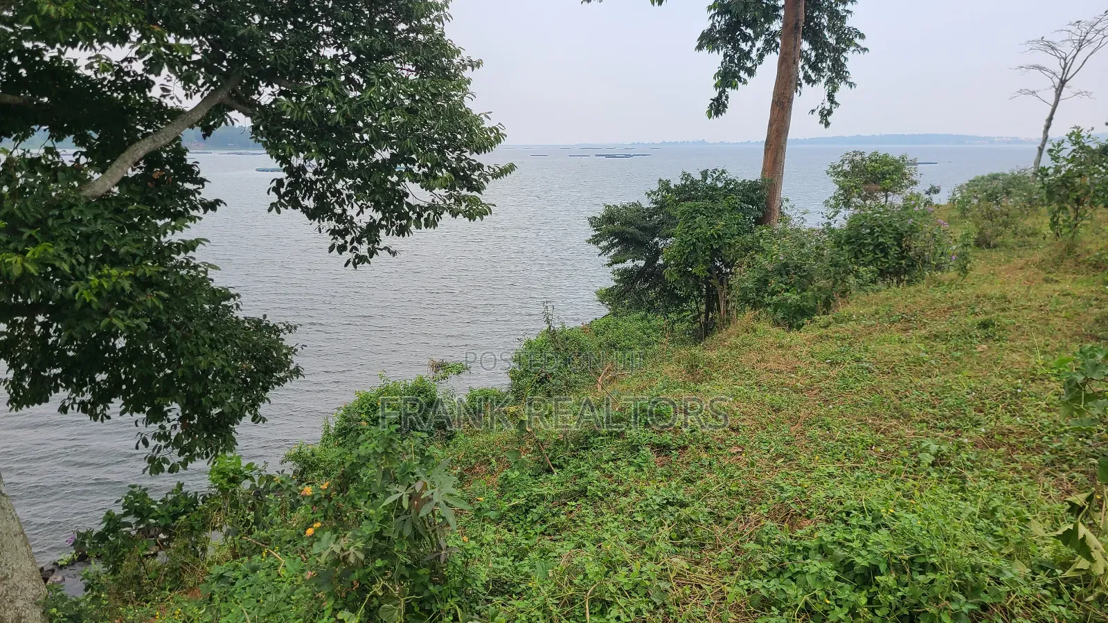 2 Acers Beach Land in Kawuku Entebbe Rd