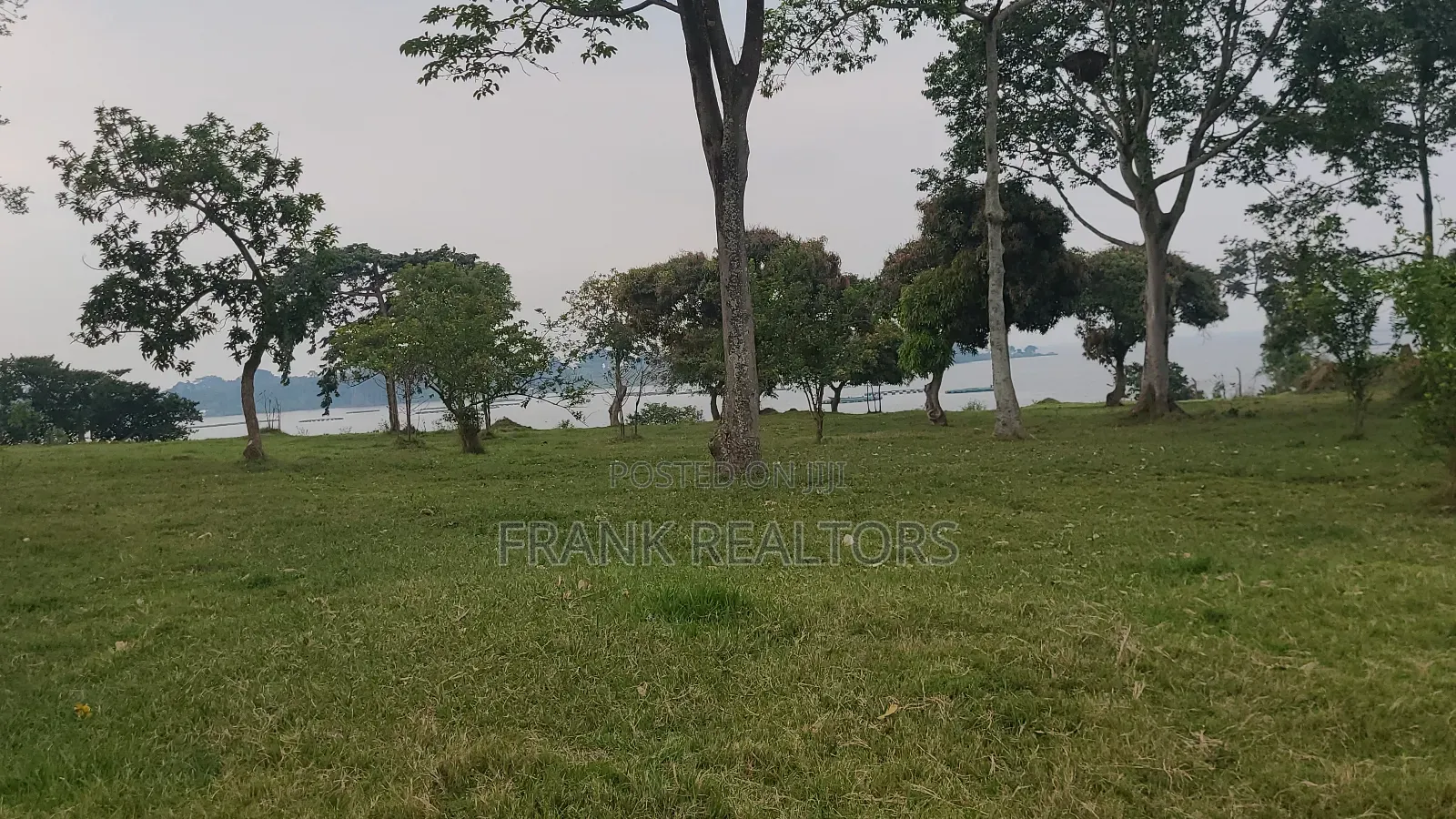 2 Acers Beach Land in Kawuku Entebbe Rd