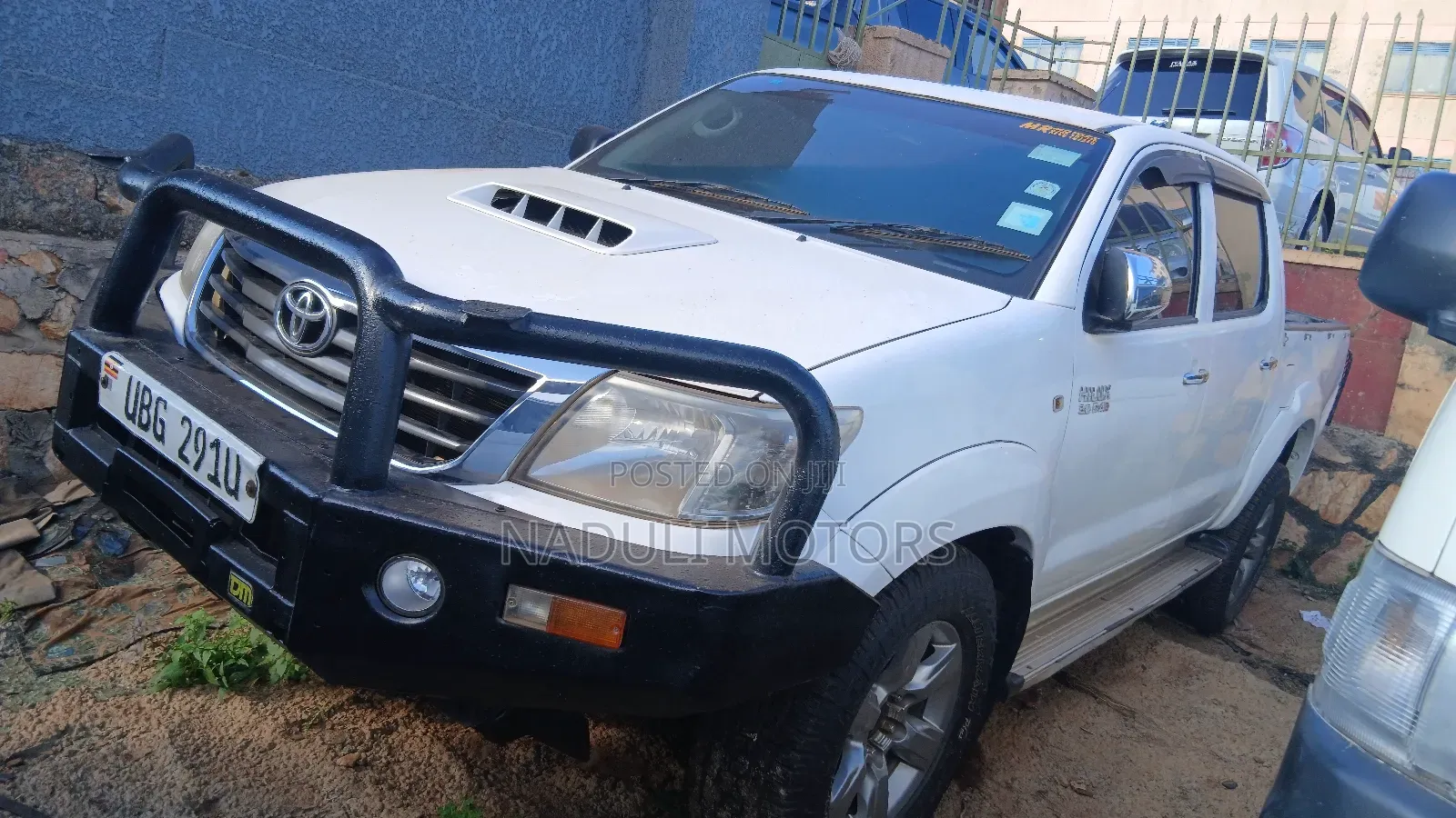 Toyota Hilux 2008 White