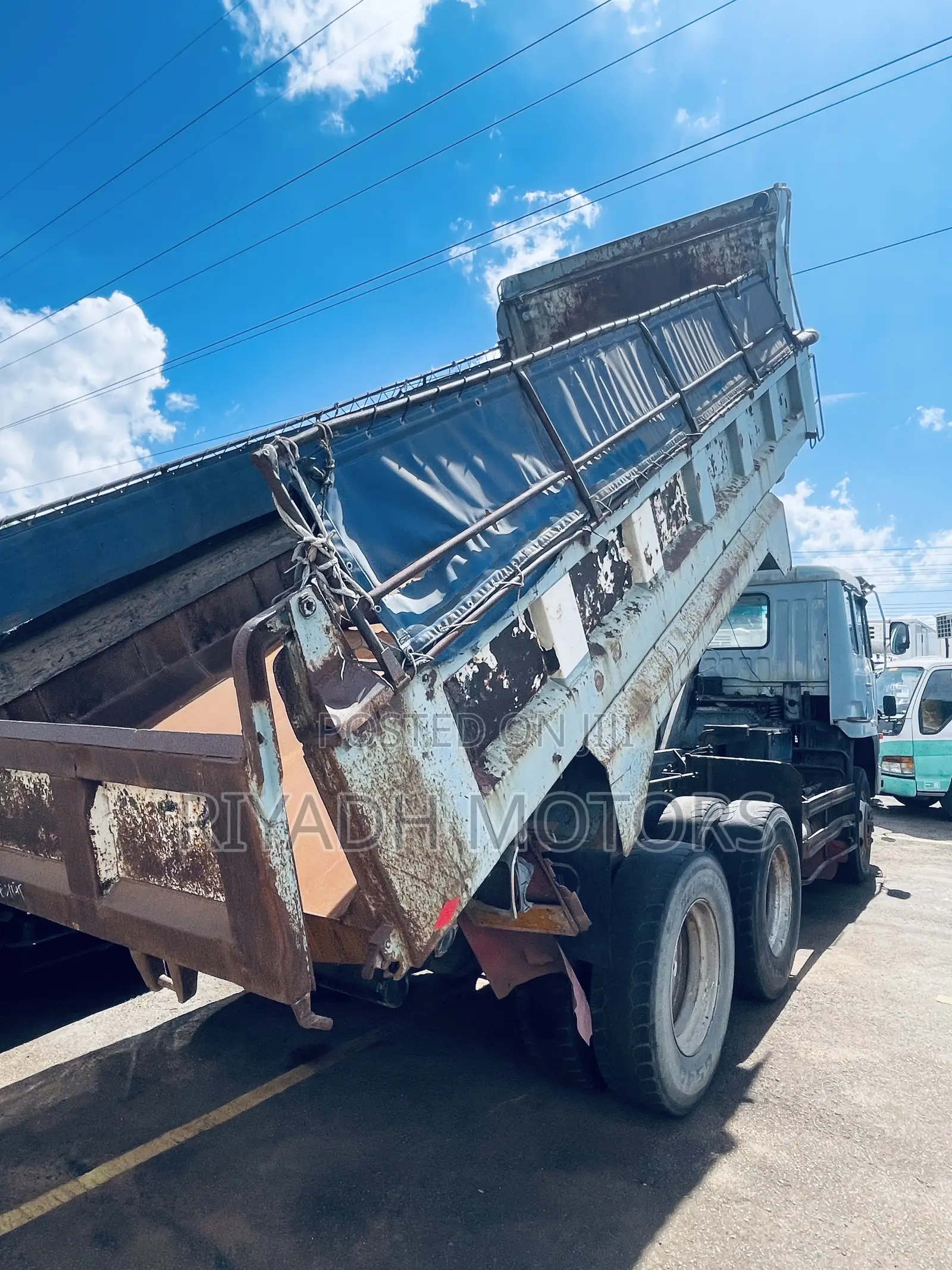 Fuso Tipper Ten