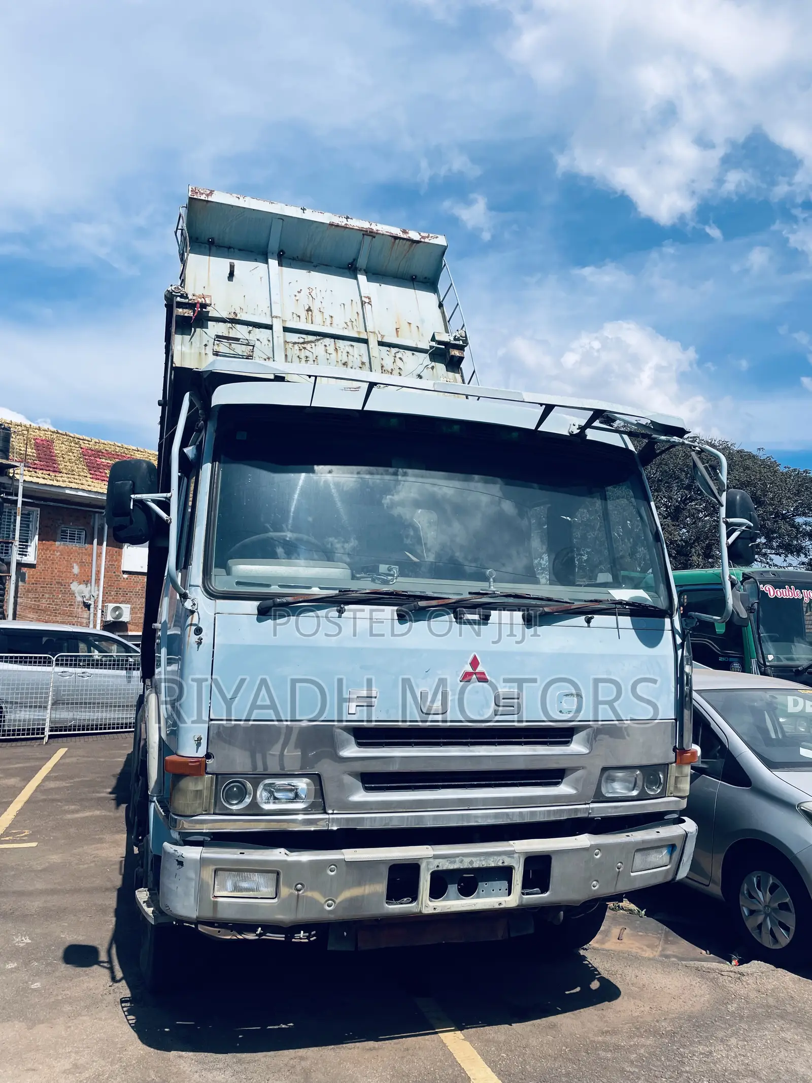 Fuso Tipper Ten