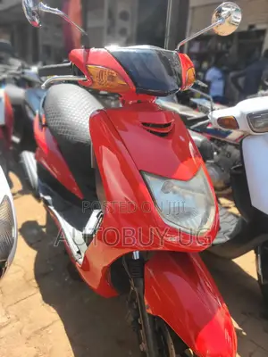 Yamaha Genesis 2019 Red