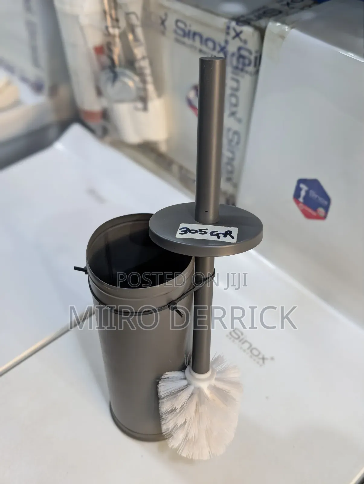 Unique Toilets Brush