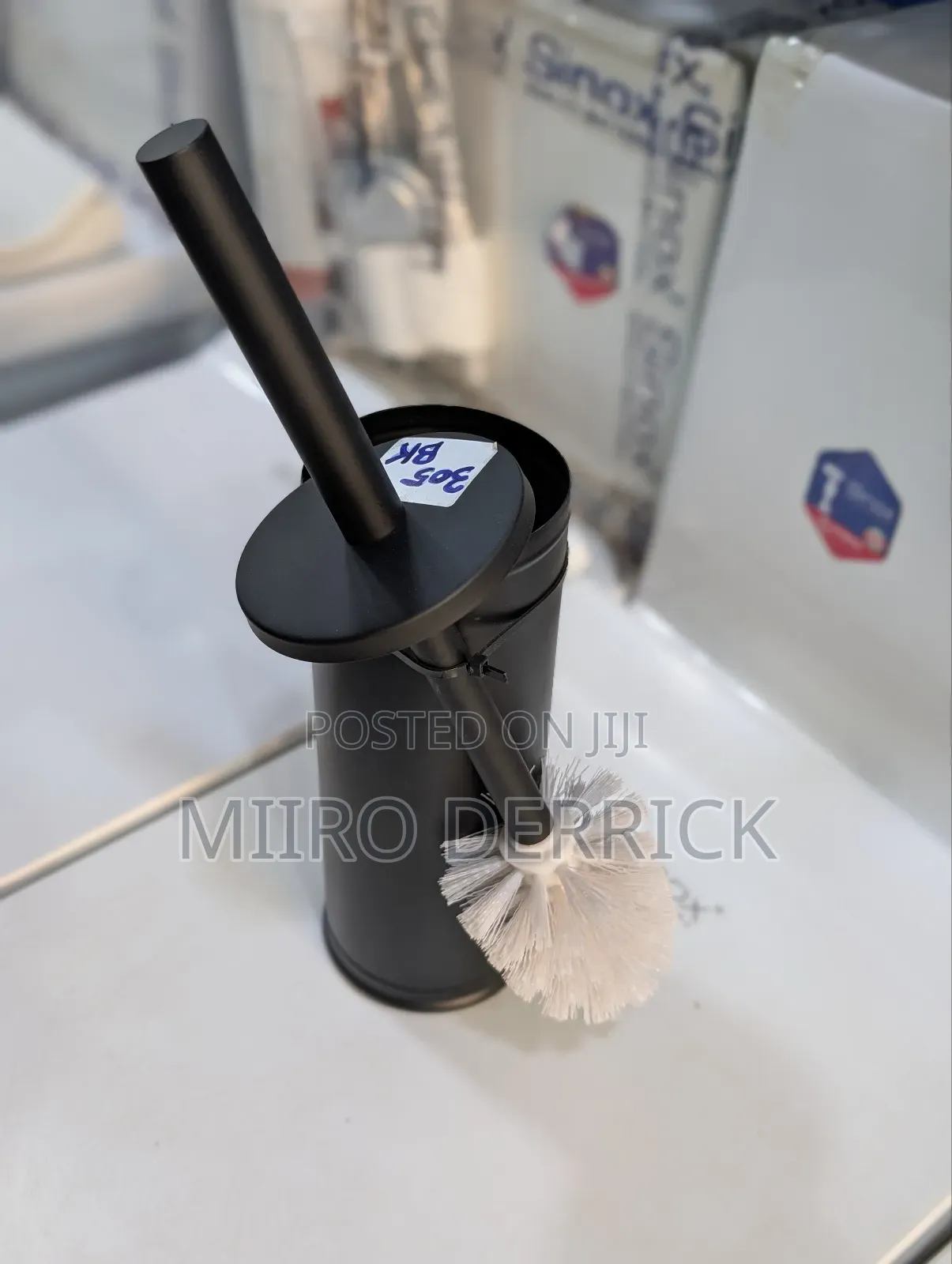 Unique Toilets Brush