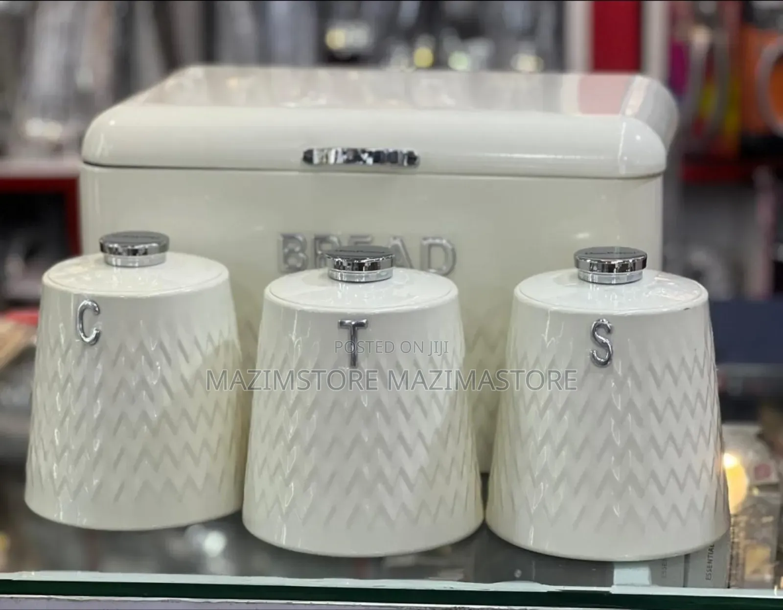 Elegant Bread Tin With Canister