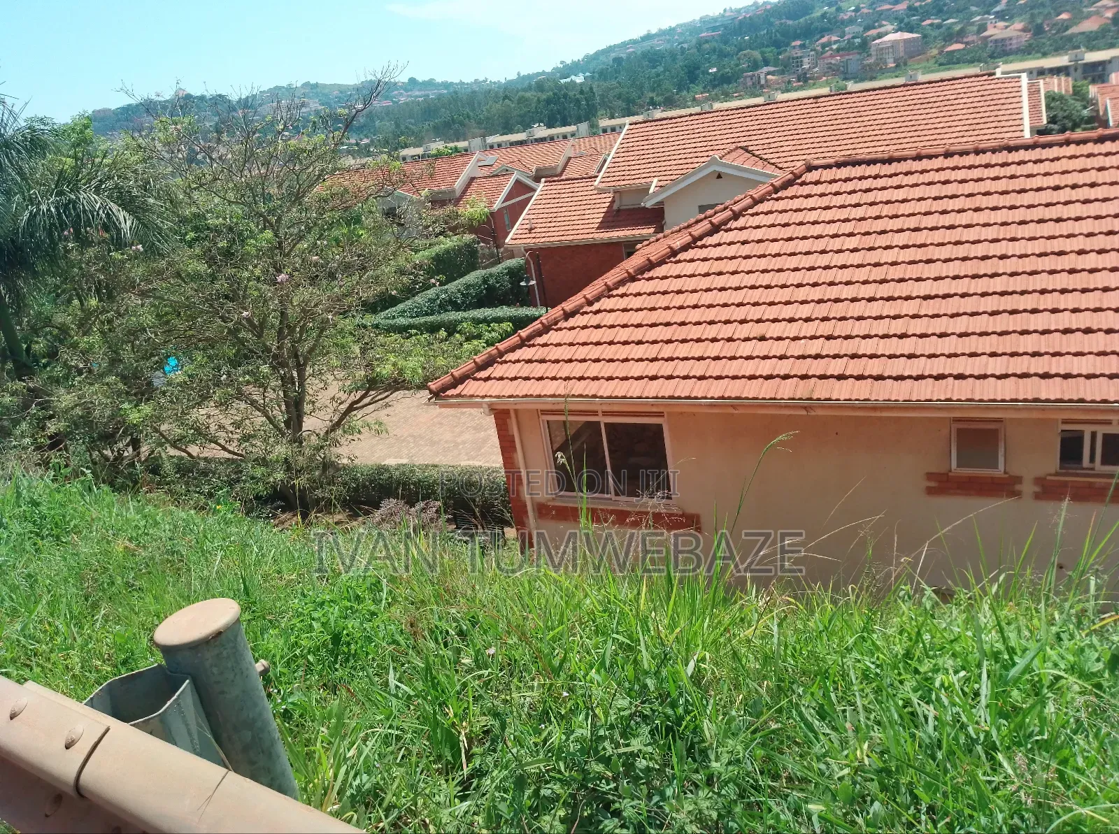 Plot for Sale in Kitende Entebbe Road
