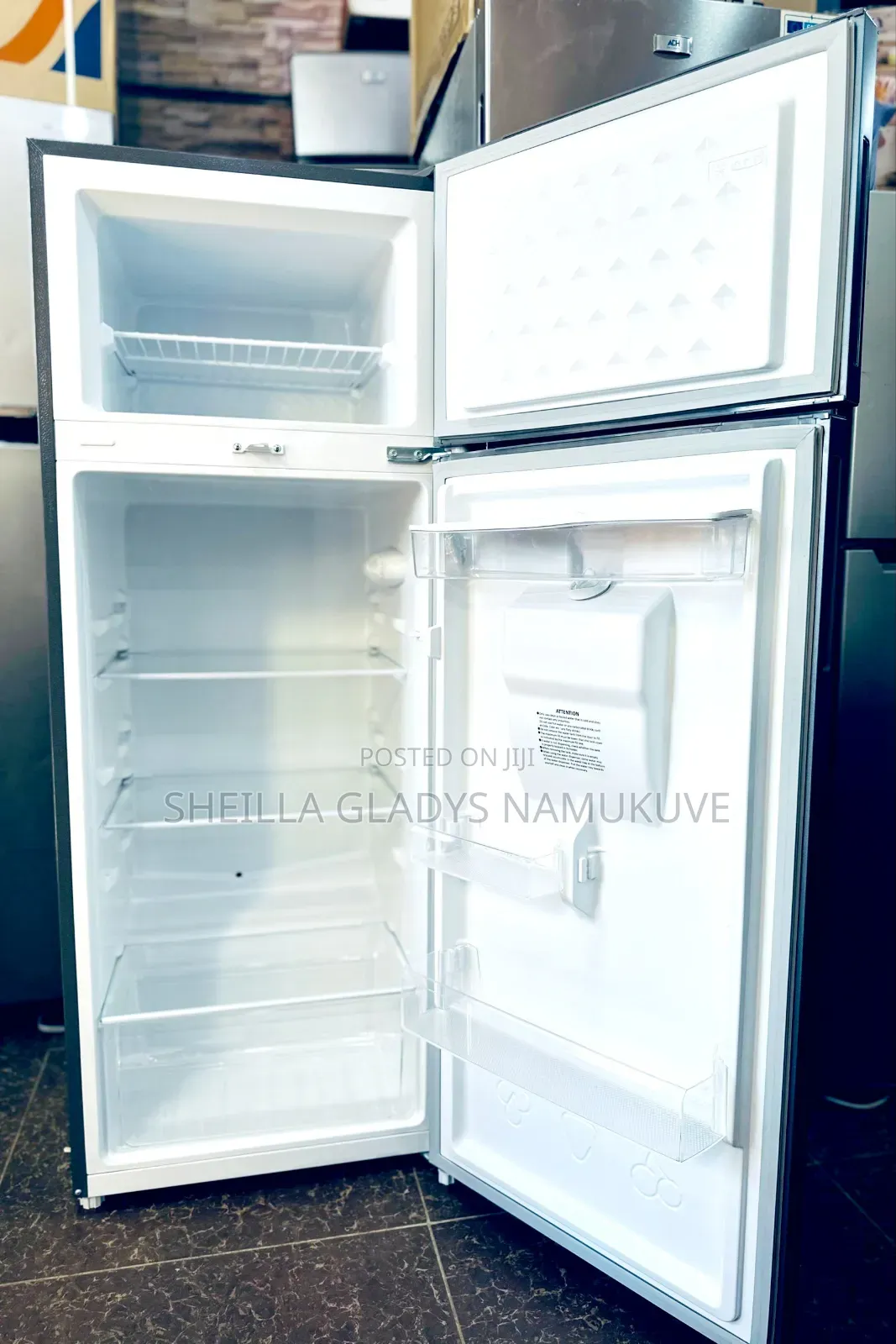 270 Litres Chiq Refrigerator